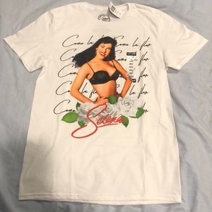 Woman’s Selena white graphic T-shirt